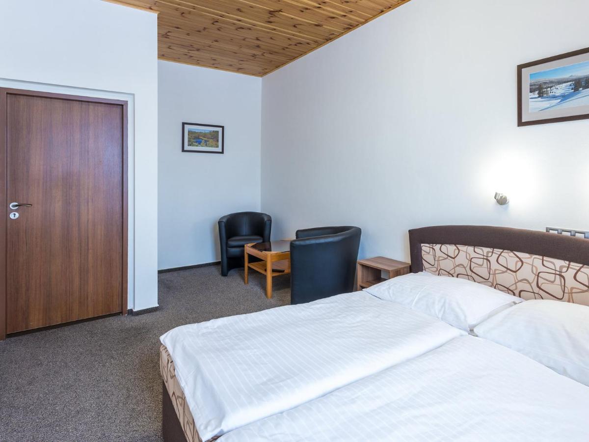 Ea Horsky Hotel Hajenka Modrava Eksteriør billede